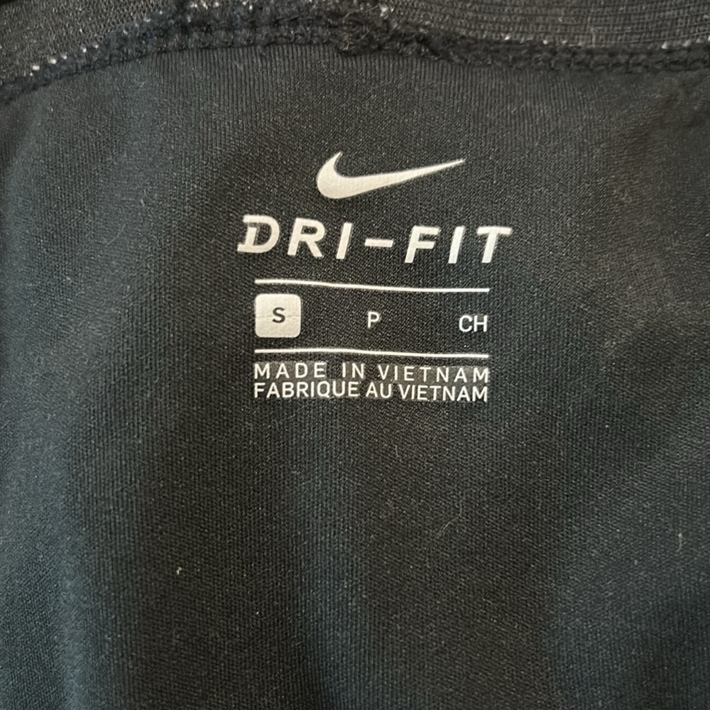 Nike Dri-Fit Elastic Drawstring Running Shorts - image 4